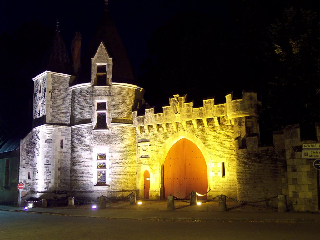 Josselin - Ingresso Castello di notte by iles@nfy