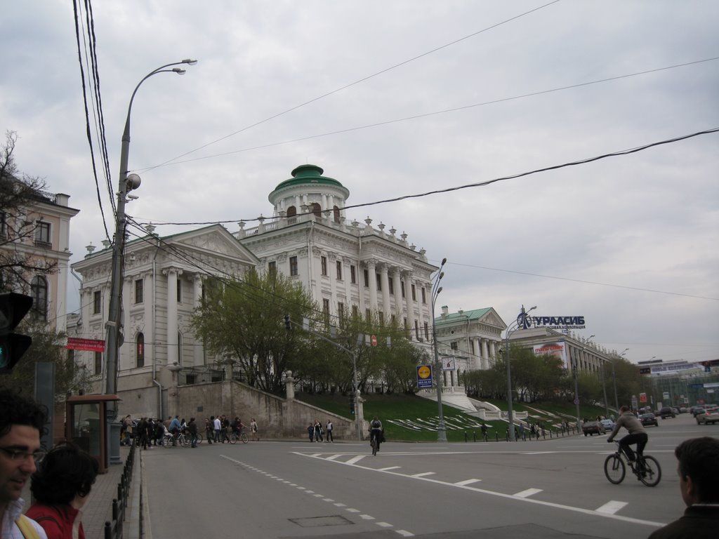 Plaza Borovitskaya by Víctor Zamora