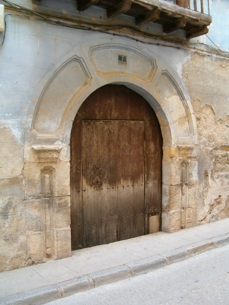 Puerta by Rosa Lob