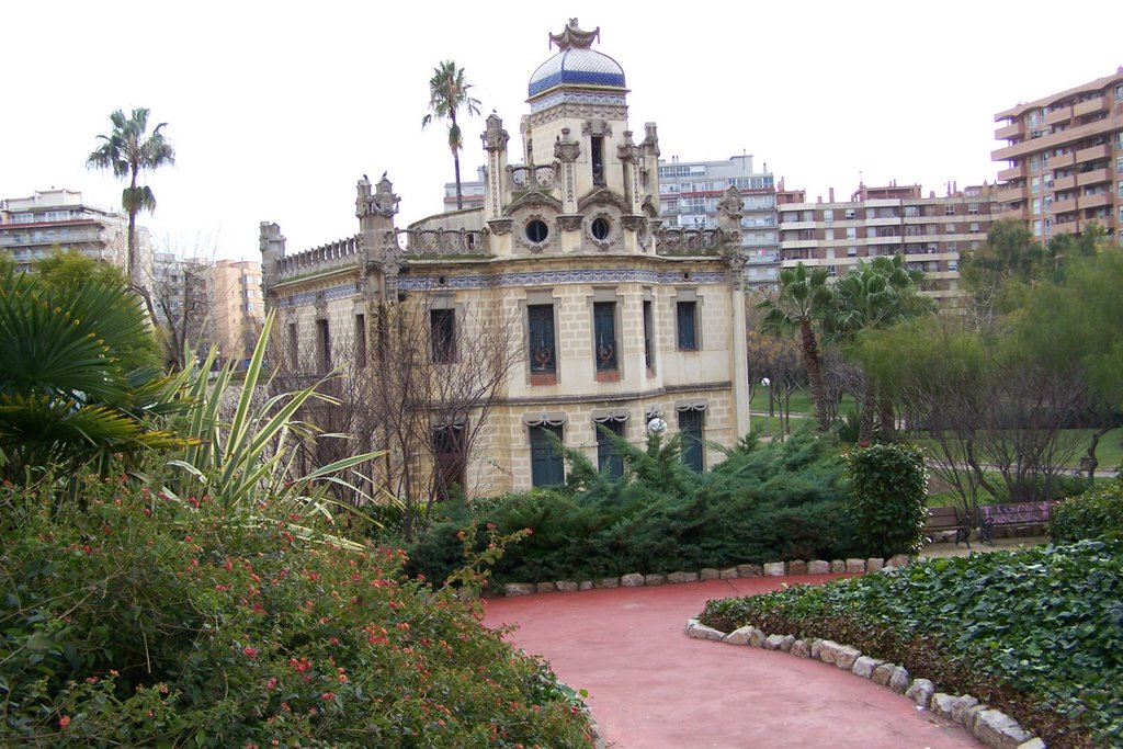 Tarragona, Parc de la ciutat by Horaci W. Lightracks