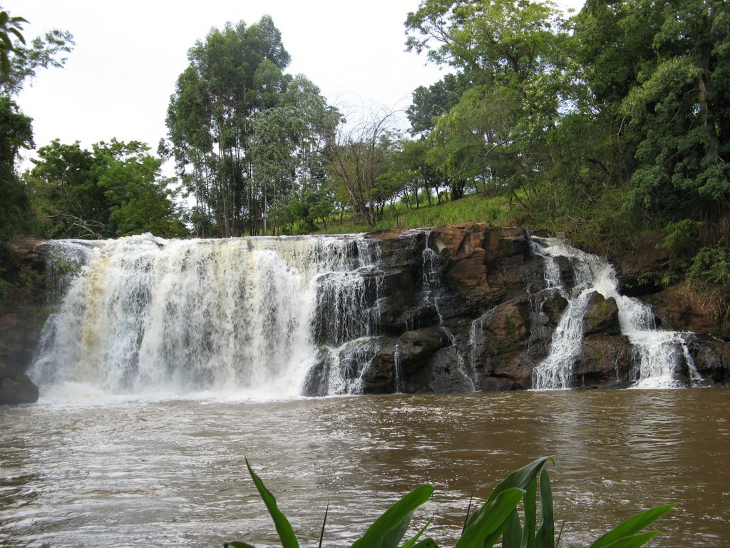 Cachoeira by lilianmc