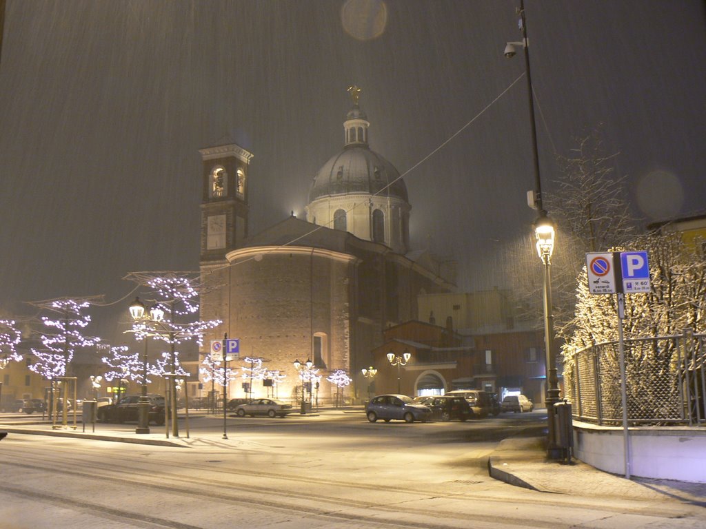 Montichiari - Nevicata in piazza by ziomax