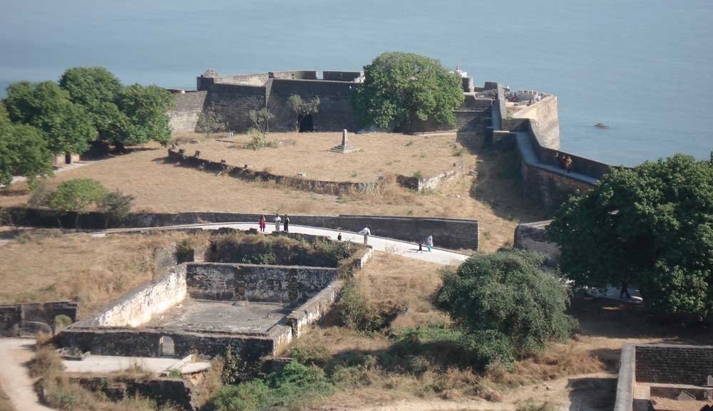 Diu fort by Vivek Agrawal