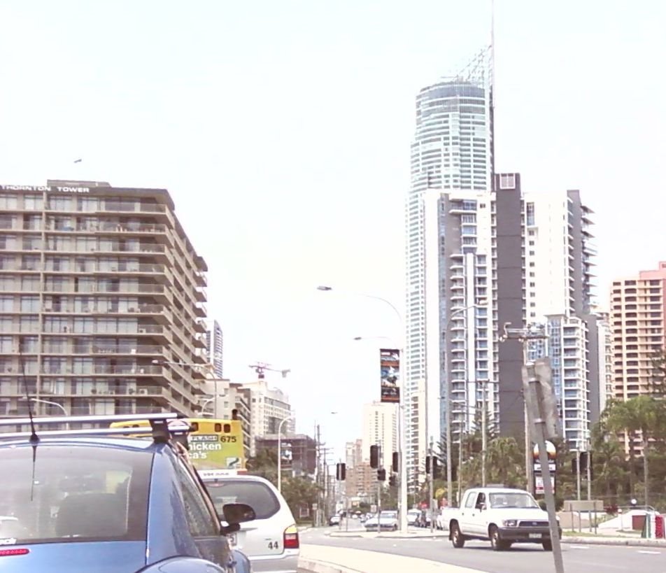 Surfers Paradise. Q1. by Eldar Atakulov