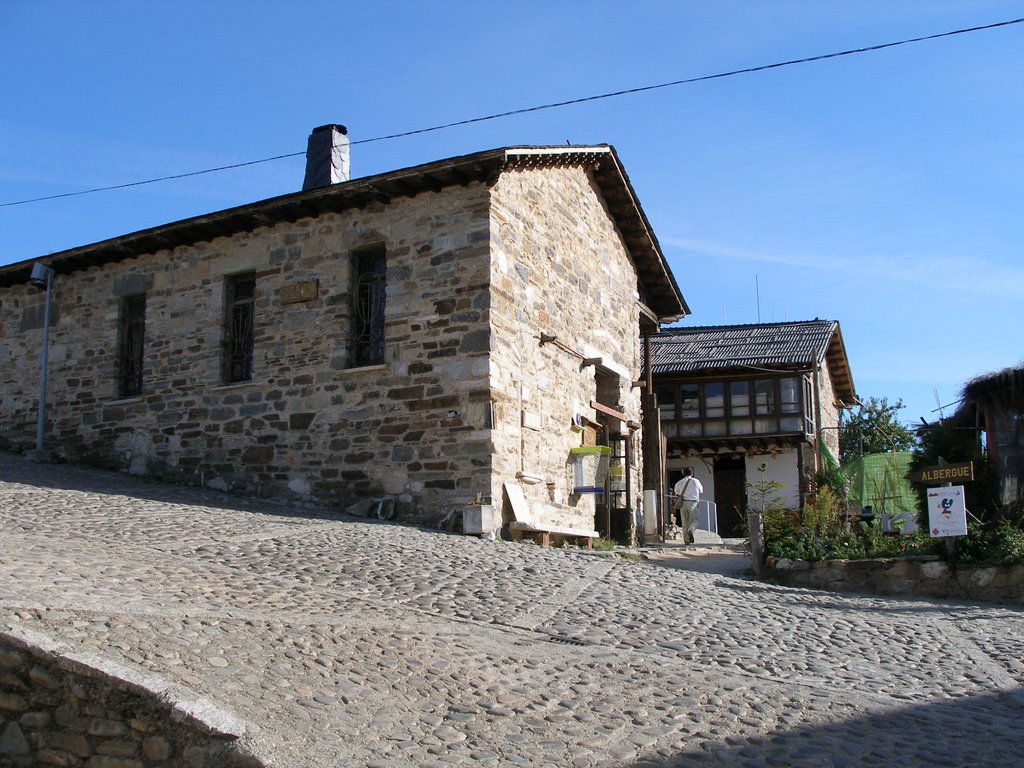 Herberge in Vilafranca del Bierzo by Josef SCHMITT