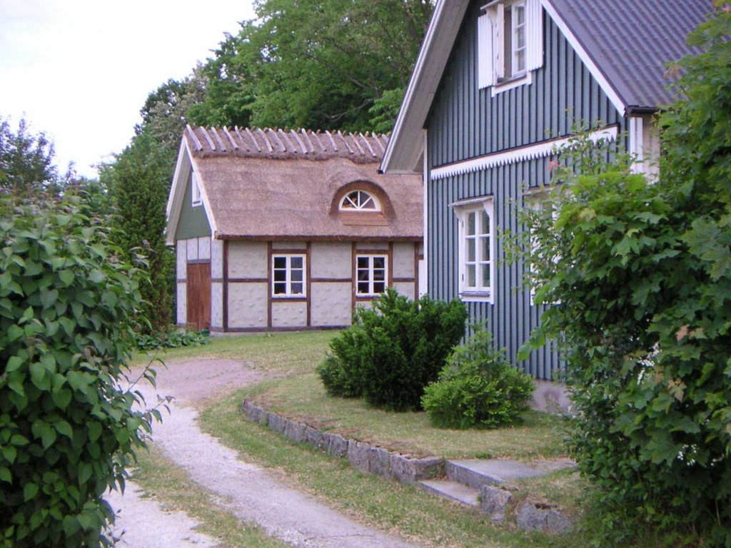 Bauernhof östlich Kristianstad - Jun. 2006 (fprinz.org) by Friederich Prinz