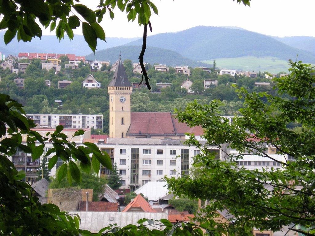 Rímskokatolícky kostol - pohľad zo Švabľovky (Roman Catholic Church - view from Švabľovka) by Slavomír Moll