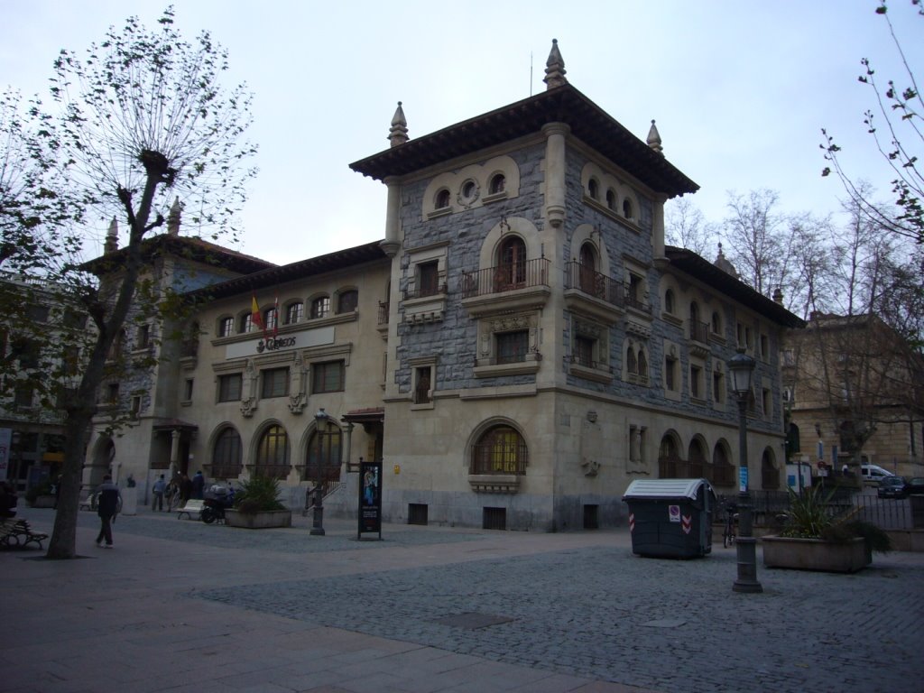 Edificio de Correos by PakPiculo