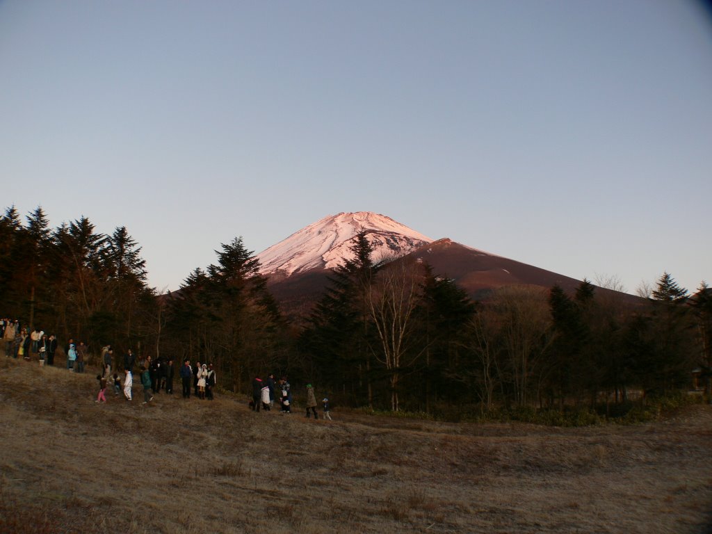 赤富士　初日の出に染まる富士山(red Mt.fuji) by noo_tenki