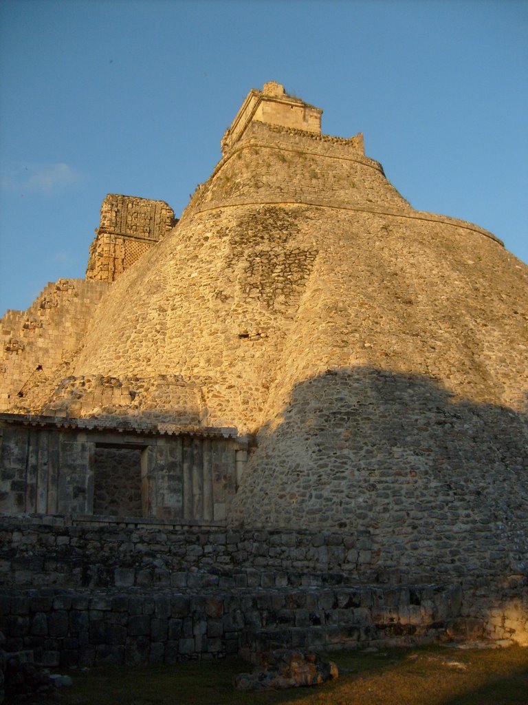 Uxmal, Yuc., Mexico by cocojorgemedina