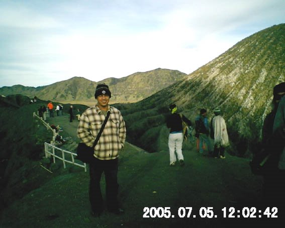 Mountain Bromo behind by nunuknugraha