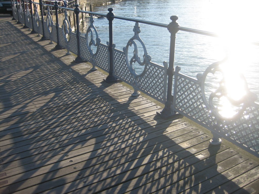 Swanage Pier (made by Toby Birgersson) by sallygumman