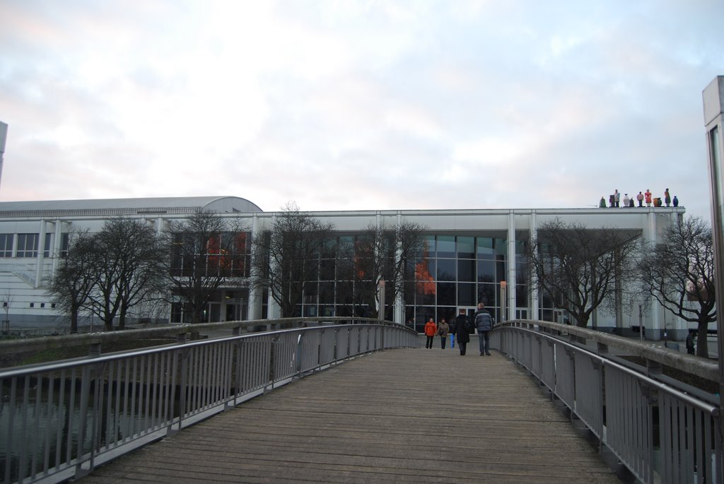 Musik und Kongresshalle Lübeck by Stralsunder