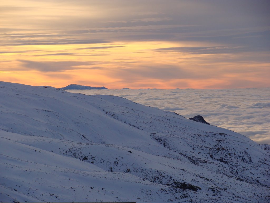 PUESTA DE SOL SIERRA NEVADA by MCGVIAJES