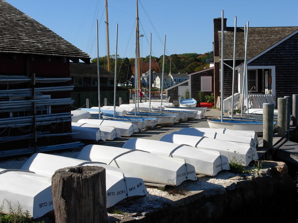 Botes a la espera de un lindo paseo, Mystic Seaport by Alex Argentina