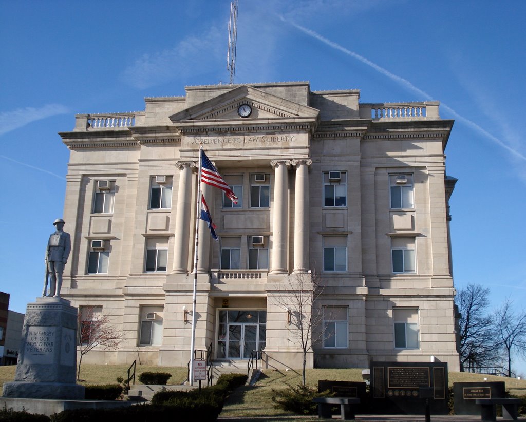 Ray County Courthouse - Richmond, MO by Ryan Rimkus