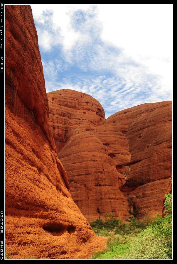 Kata Tjuta - The Valley of Wind by shiftvictor