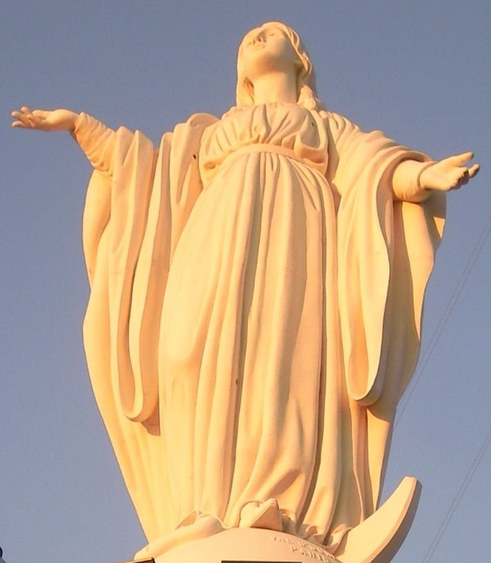 Marienstatue, San Christophal, Santiago de Chile by fjrpilot