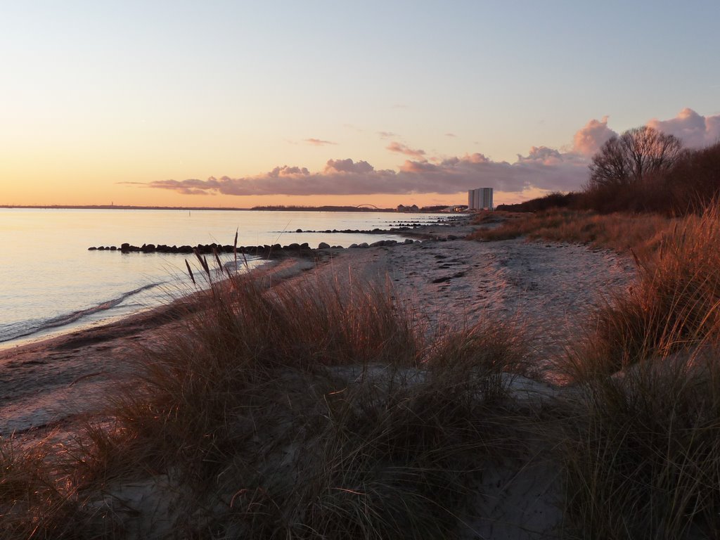 Meeschendorfer Strand im Winter by Svea Kleingarn