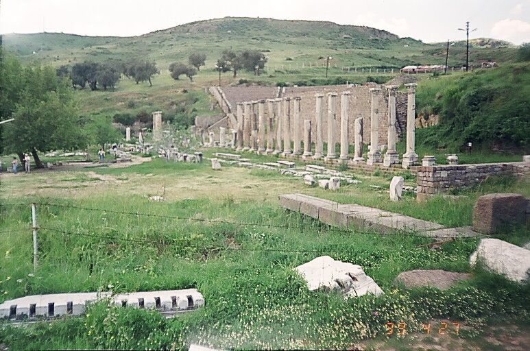 İzmir Bergama-Tahsin LÖK by Tahsin LÖK