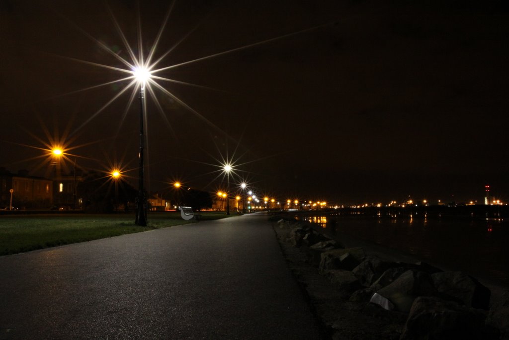 Sandymount, Dublin 4. by Dominick  Hewitt