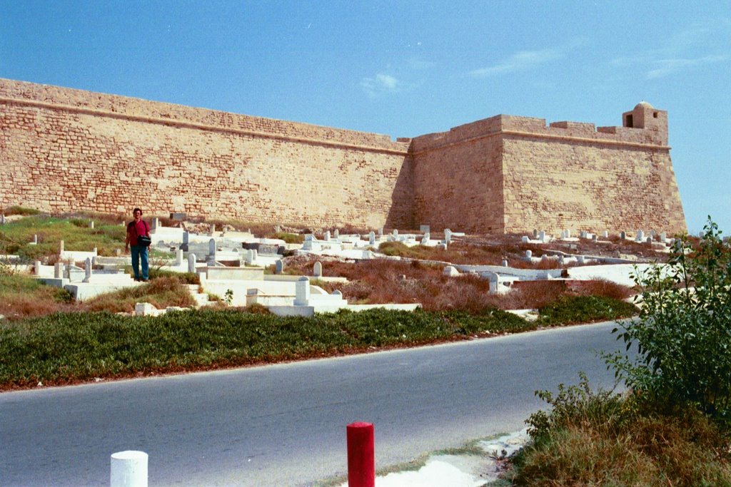 Fuerte español de Madhia, Túnez by Javier Jiménez