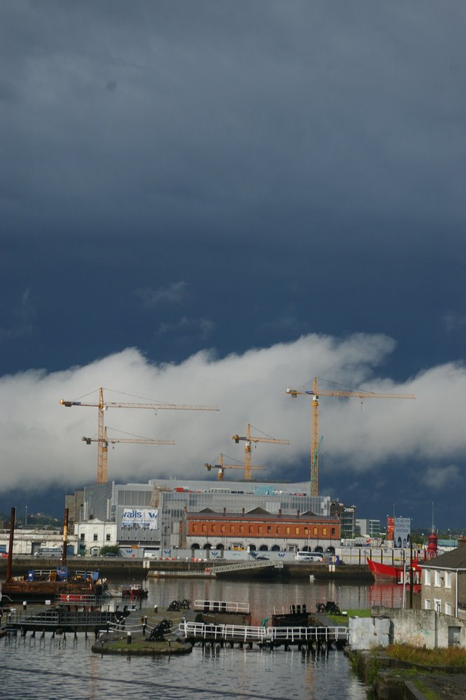 Cranes in Dublin by M.Pajakiewicz