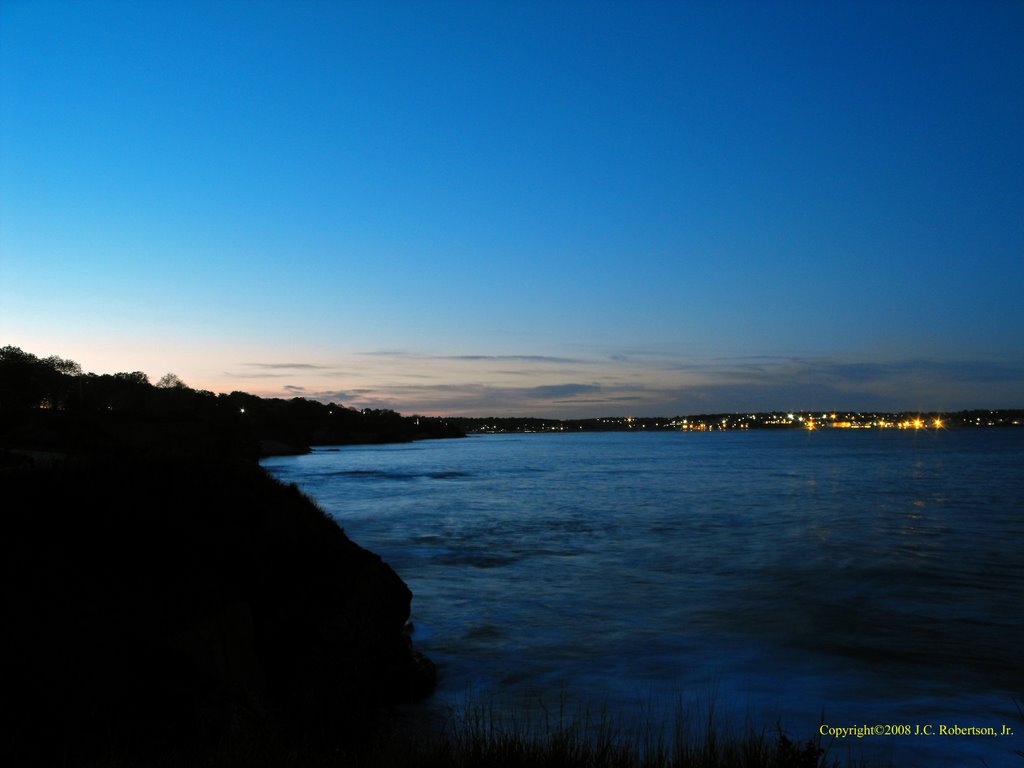 Cliff Walk@Sunset by jractk