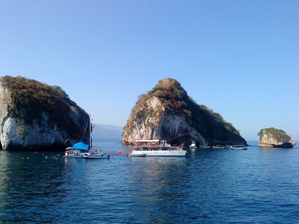 Los Arcos, Puerto Vallarta by Anyer