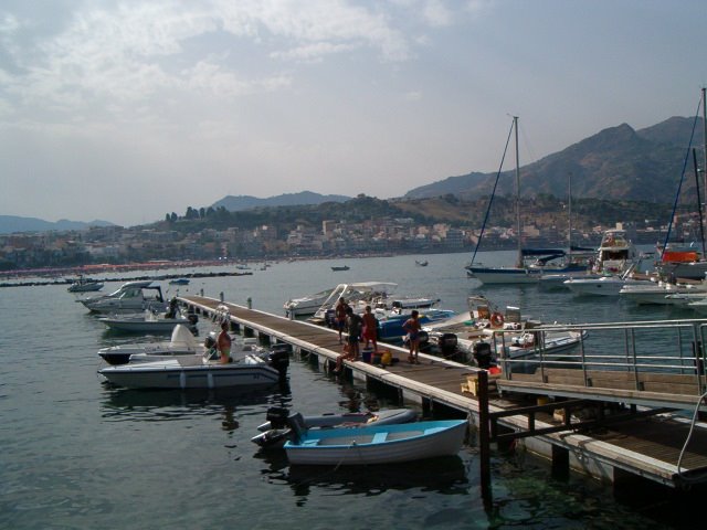 Giardini Naxos "il porto" 1 by gluciano123