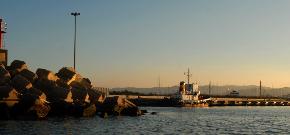 Porto di Pescara by leonardo d'alessandro