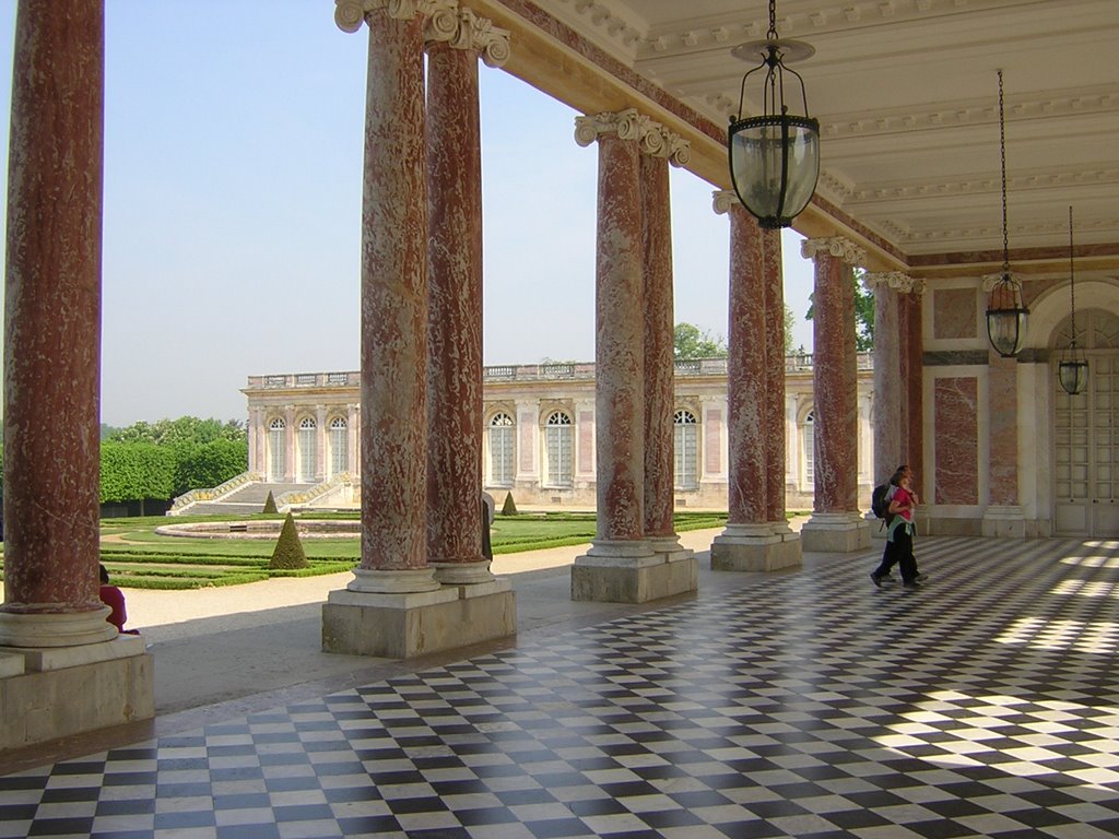 Versailles (France), april 2007 by rdaniel