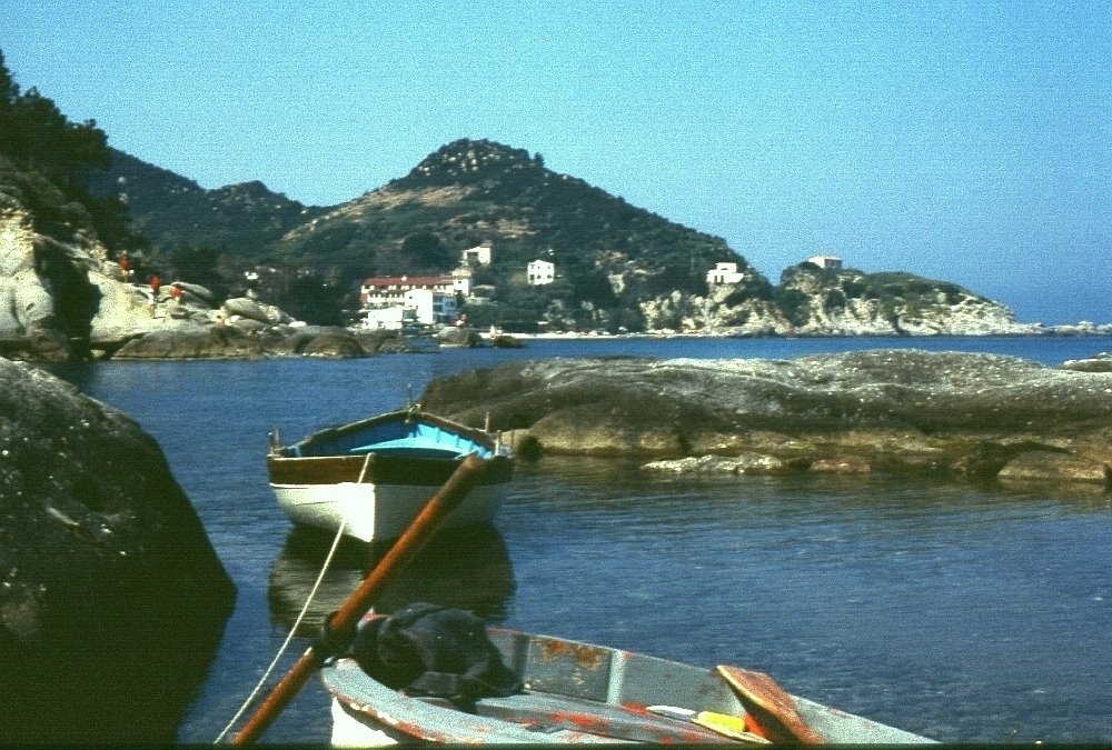 1984 4 Cala Sant'Andrea by mario ghezzi