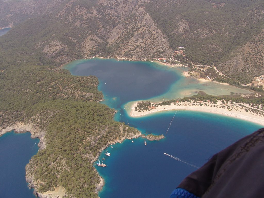 Belceğiz, Ölüdeniz Tabiat Parkı, 48340 Ölüdeniz/Fethiye/Muğla, Turkey by Rini 123