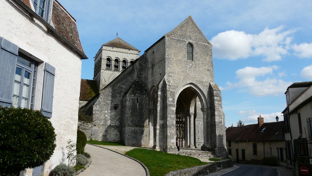 Eglise Saint Loup de Naud by tongeron91