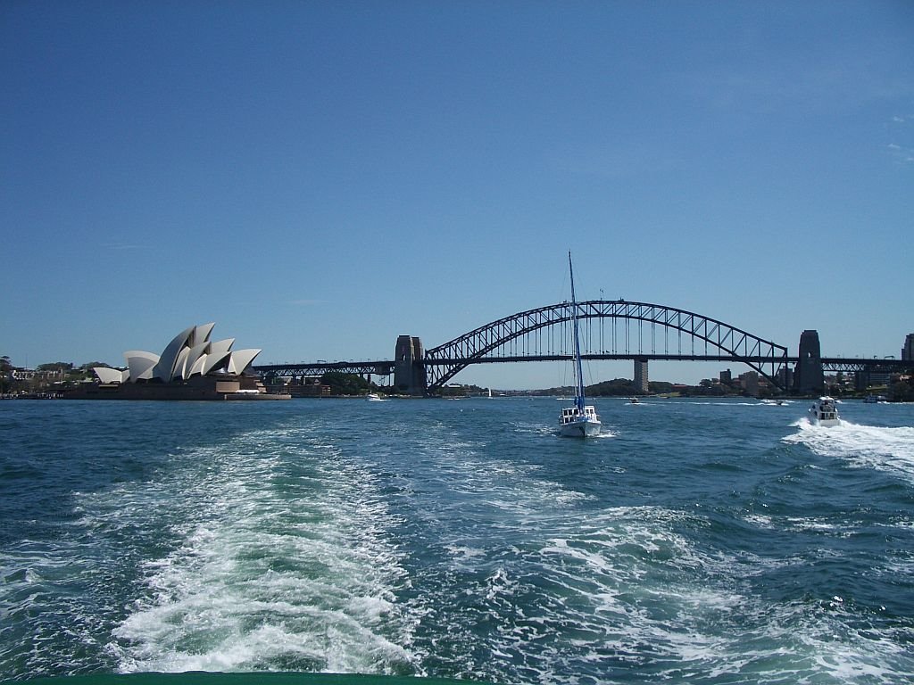 Sydney (Harbour Bridge/Opera House)) by Torben R.