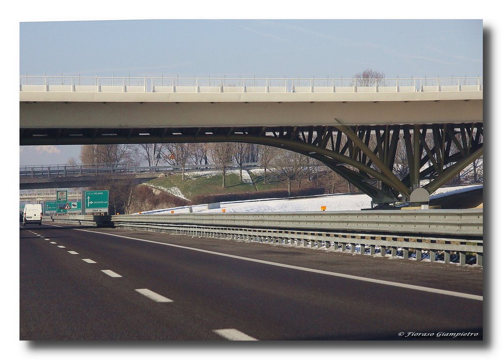 Autosrada A4..il nuovo ponte uscita Vicenza est by © Giampietro Fioraso