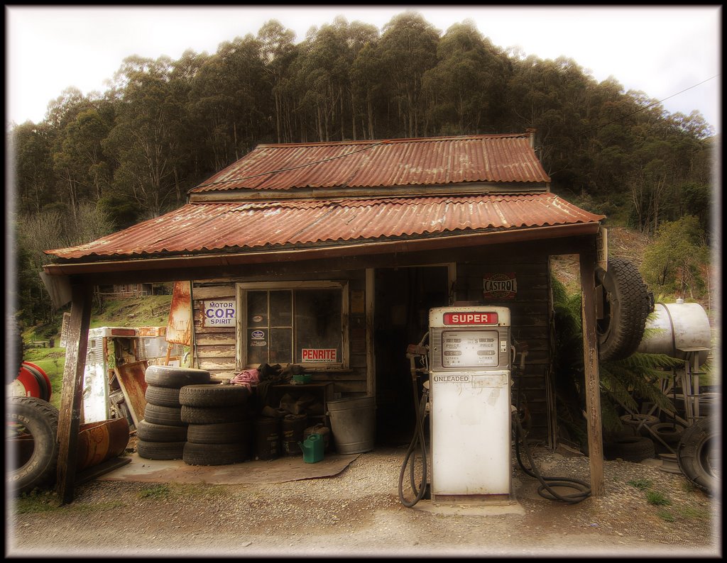 Woods Point Petrol Station by Nigel Millett