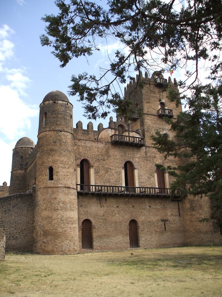 Fasiladas' Palace, Gondar by maverickpeter