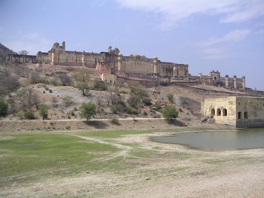 Amber Fort, Jaipur, India by broste66