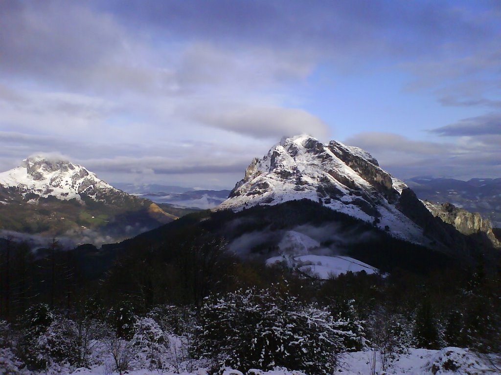 Urkiola Parque Natural (Abadiño - País Vasco - España) by Aketz