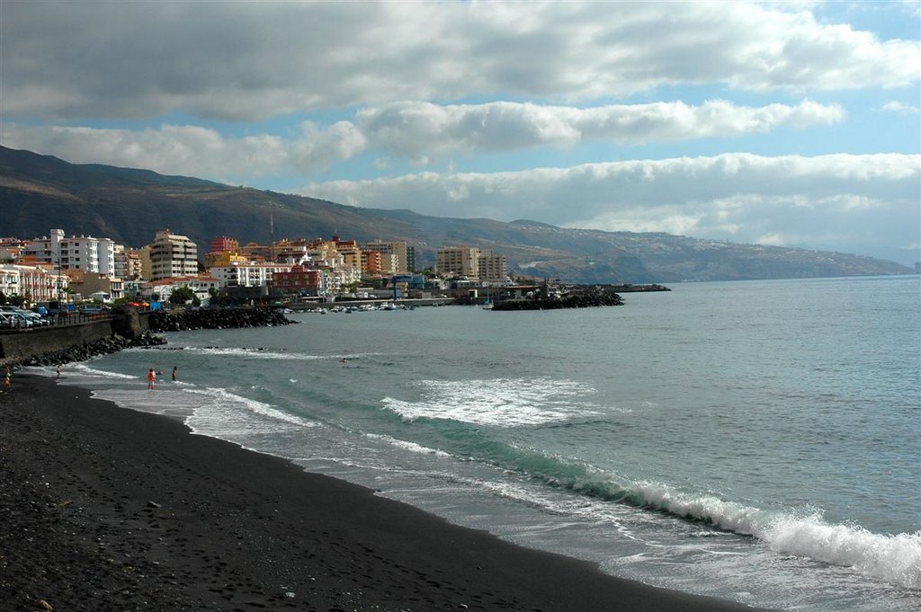 Candelaria, Santa Cruz de Tenerife, Spain by FELIPE ALONSO QUINTA…