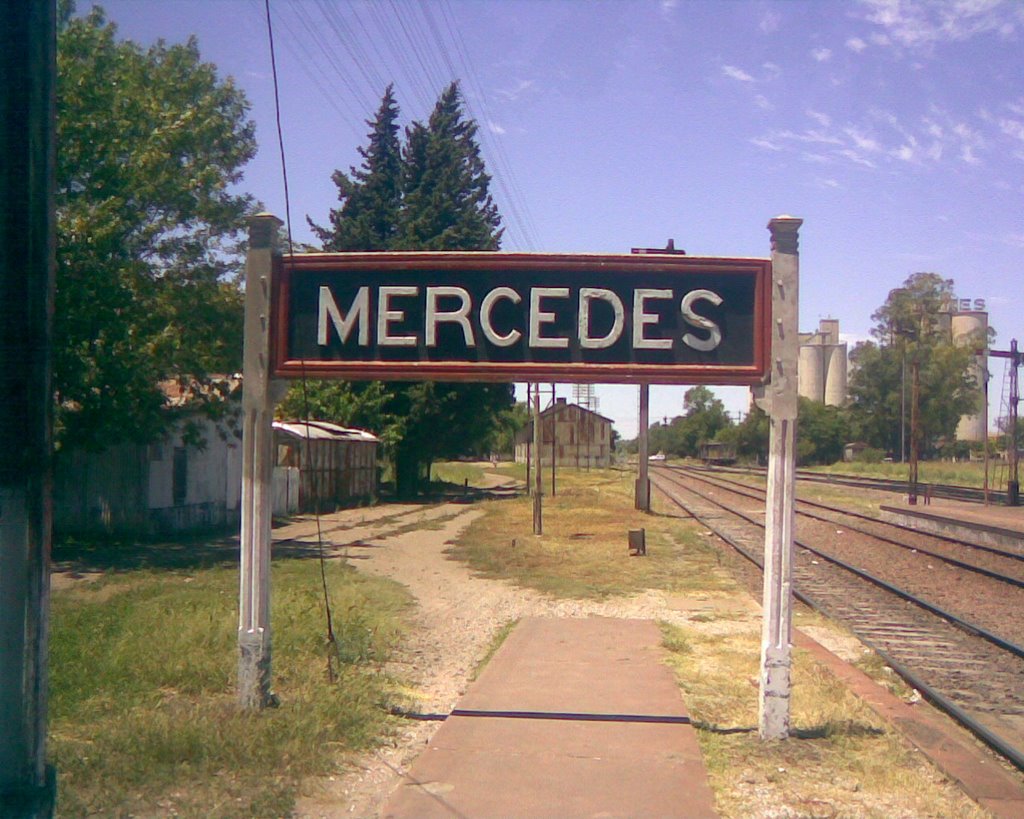 Estación Mercedes (FCS / TBA) by lozowski