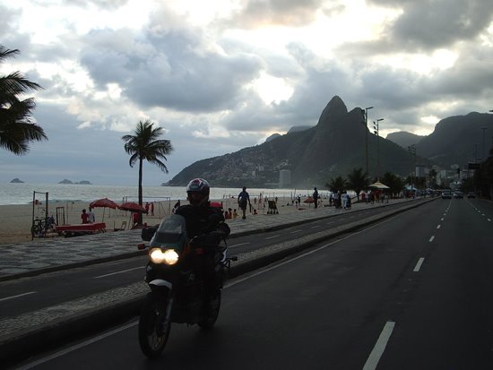 Praia Ipanema, Rio de Janeiro, by moto-adventure.ch by moto-adventure.ch