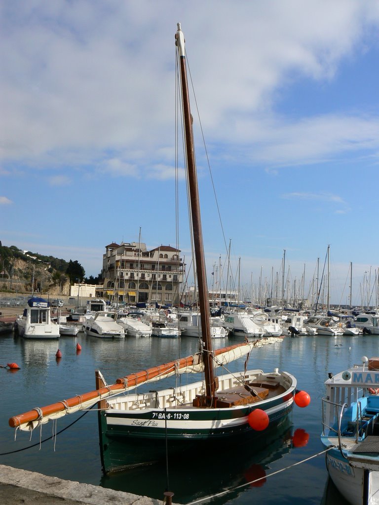 Barco de Vela Latina. Arenys by luisde