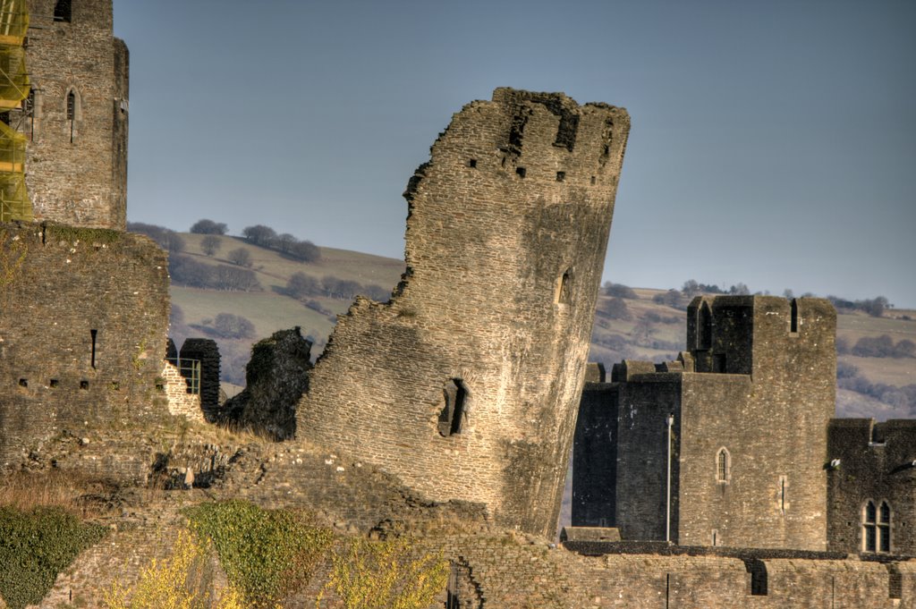 Caerphilly Castle leaning Tower by fillup