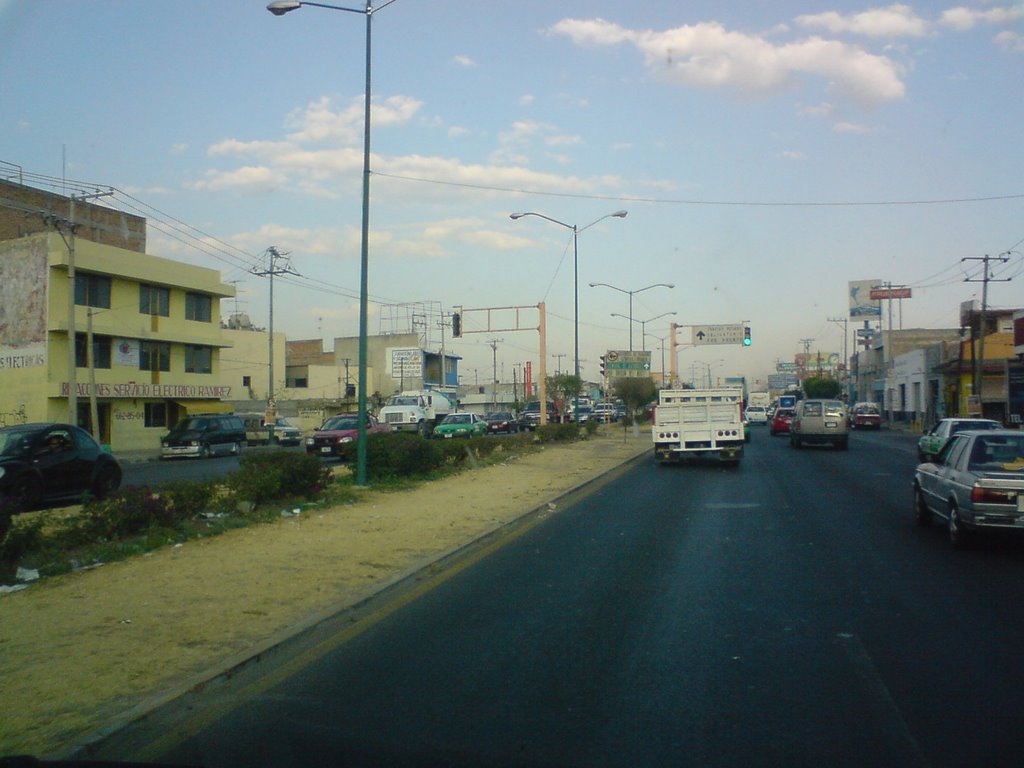 Paseo del Bajío by elgrullo