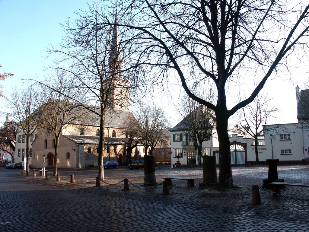 Magnus Kirche, am Weckerlingplatz by Peter W. Ehl