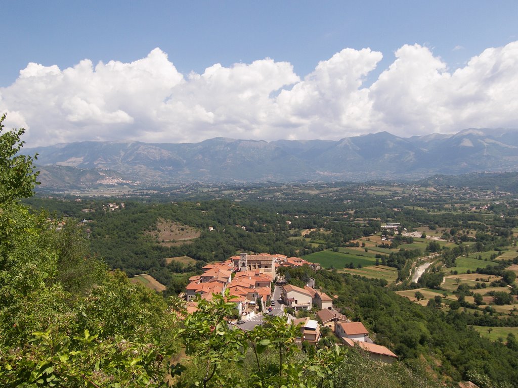 Casalattico e la Valle del Melfa dalla strada per Montattico by lucabellincioni