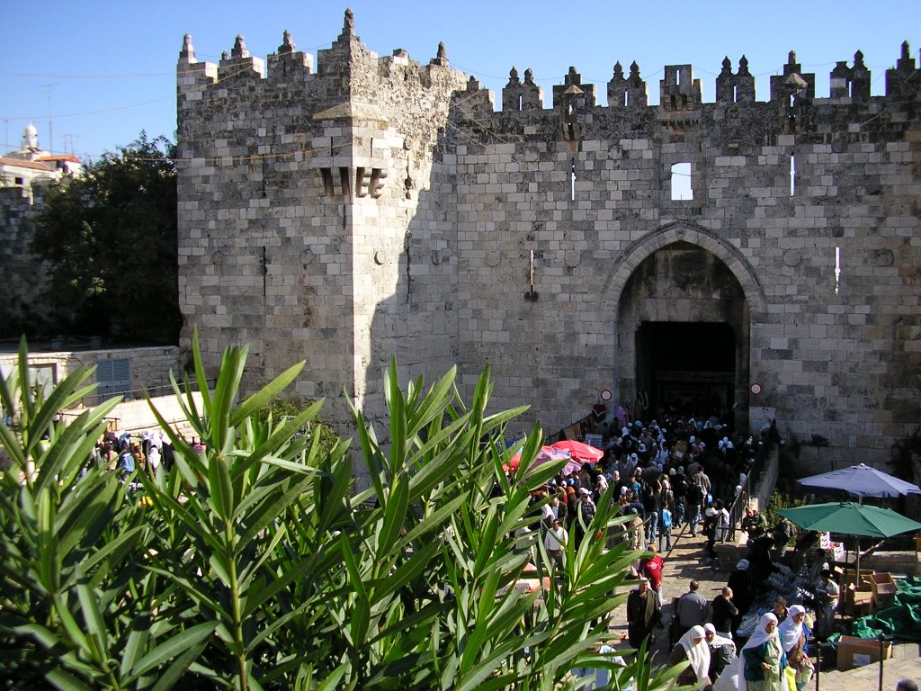 Damascus Gate 2005 Benny Alminde... by Benny Alminde